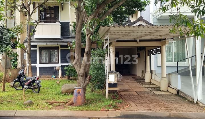 Rumah Bagus dan Murah 2 Lantai di Kota Wisata LT 200 LB 180 Nego