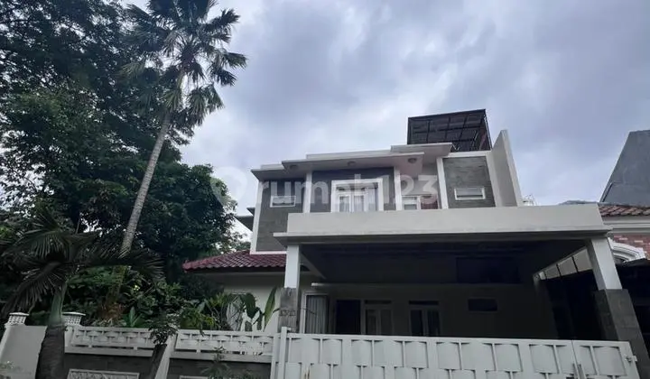 Rumah di Jual di Citra Grand Cibuburkondisis Bagus Full Furnished..Harga Nego.sampai Dela