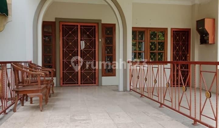 Rumah 2 Lantai Nyaman Siap Huni di Kota Wisata Cibubur 85 Jt/Thn