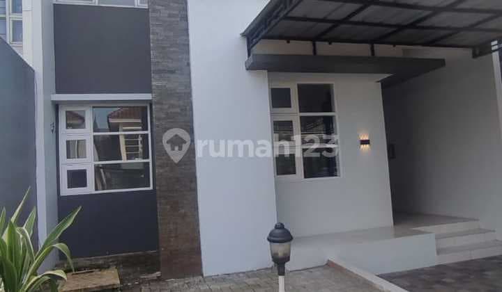 Rumah Di Jual Siap Huni.harga D.bawah Pasar Dan.mau Di Jual Cepat..nego Sampai Delallkondisi Bagus