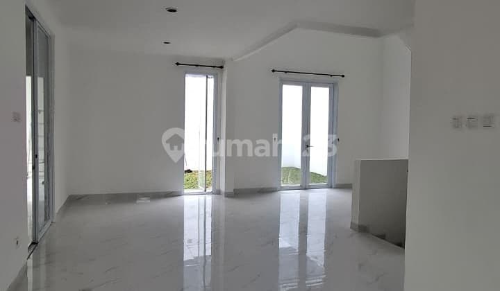 Nice House Ready to OCCUPY in Cibubur Tourist City, 200 sqm Land Area, NEGOTIABLE