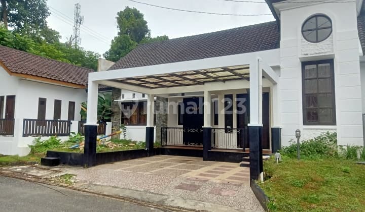 For Quick Sale: 18m Wide House in Wika Balikpapan