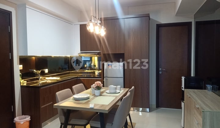 Disewakan Apartement 3 Bed Lux Full Furnished Tinggal Masuk