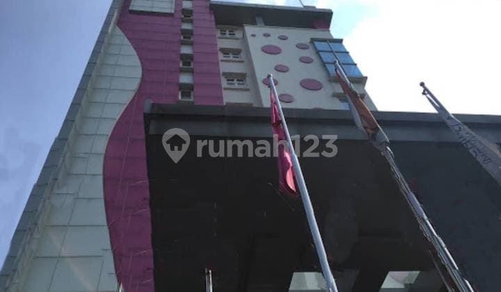 Hotel Bintang 3 Masih Beroperasi di Jakarta Pusat