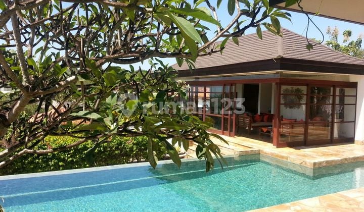 SHM Furnished Villa on Jalan Goa Gong, Jimbaran