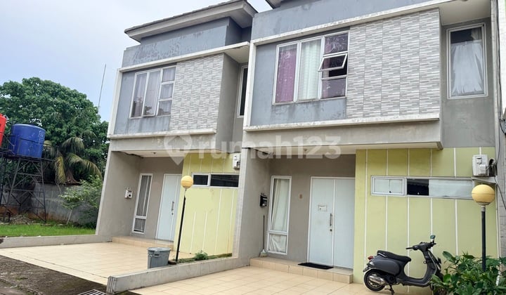 Termurah di Pasaran Rumah Nyaman Siap Huni Dekat Green Lake dan Akses Toll Posisi Samping Taman di Magnolia Town House