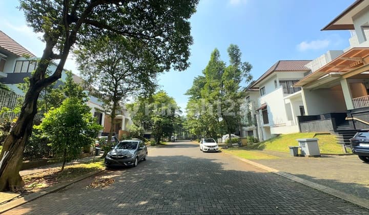 Harga Bagus Rumah De Heliconia De Park BSD Siap Huni Sangat Strategis Dekat Nan yang School