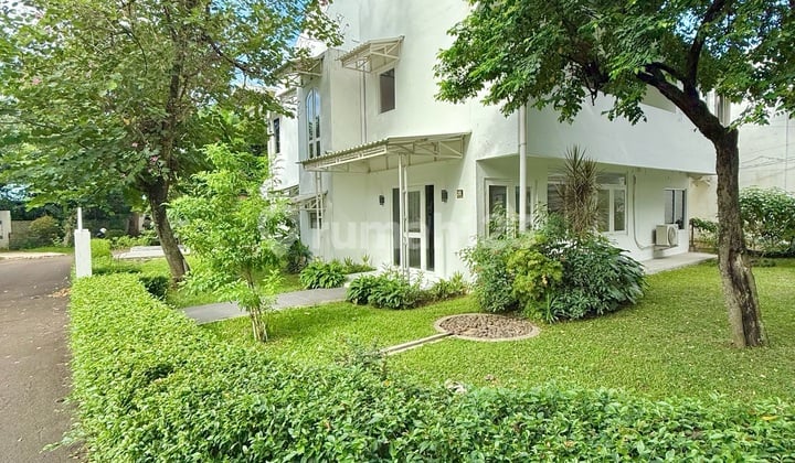 Rumah Lama Terawat Di Fatmawati Jakarta Selatan