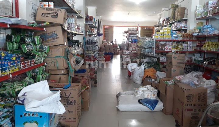 Ruko 2 lantai termasuk basement di pusat kota dan bisnis terpadu labuan bajo