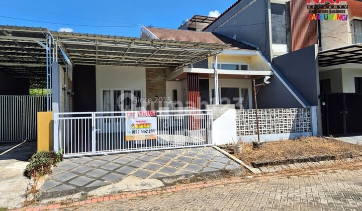 For Rent Exclusive Beautiful House in Mendut Regency Banyuwangi