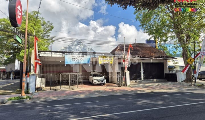 Dijual Tanah Premium Bonus Bangunan Rumah, Ruko dan Bengkel di Pusat Kota Banyuwangi