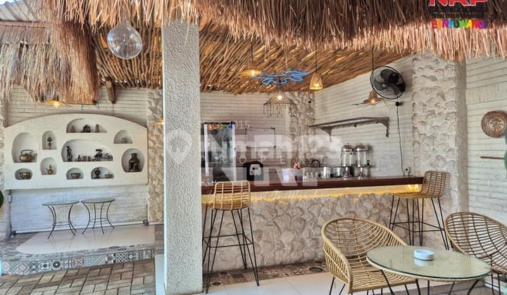 Dijual Resto Aktif dan Produkti Include Furniture di Jl. Kepiting - Banyuwangi