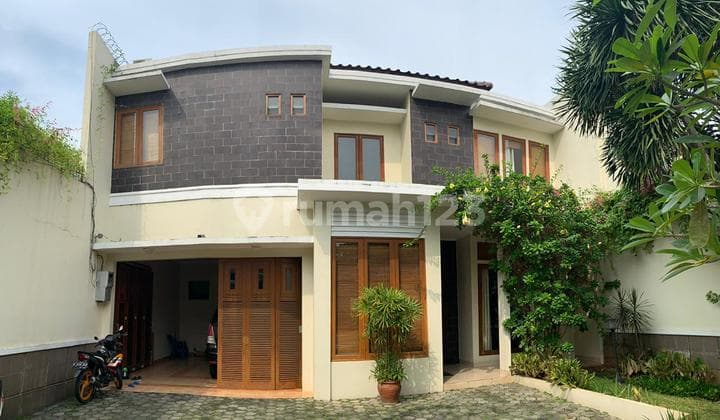 Rumah Bagus Kemang Area