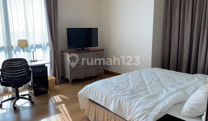 Apartemen Residence 8, 2br, 170sqm, Furnished, Tower 3