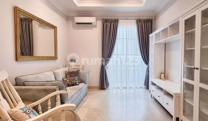 Apartemen Belleza Permata Hijau, 2br, 121sqm, Renovated, Tower Versailles