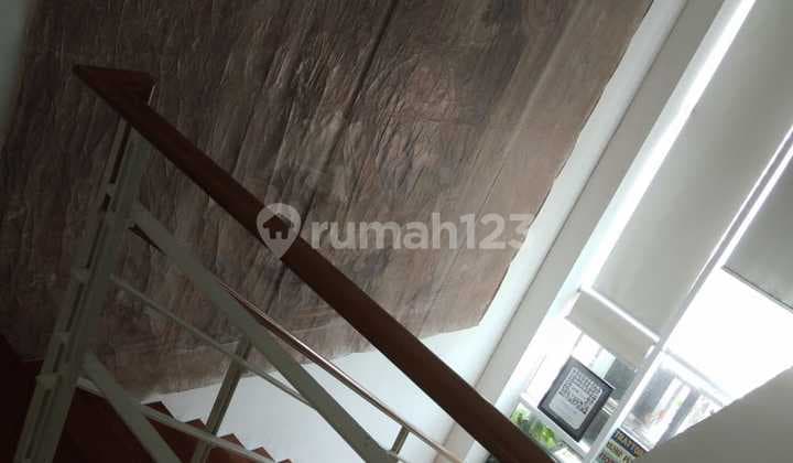Apartemen Soho City Loft, 120sqm, Office
