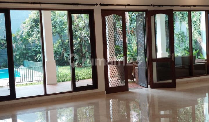 Rumah Bagus Kemang Selatan Area