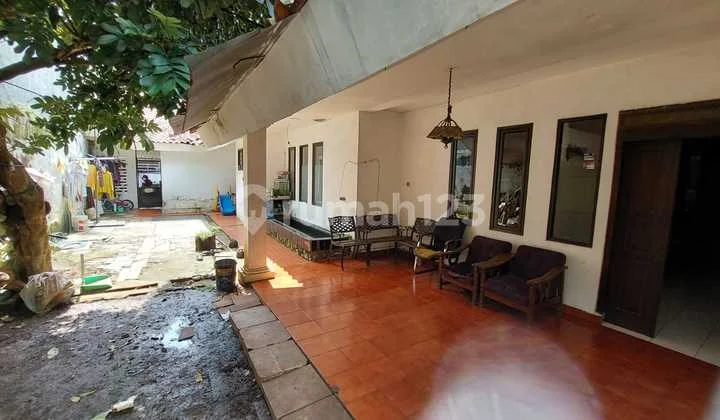 Rumah Bagus Strategis Prapanca kemang Area