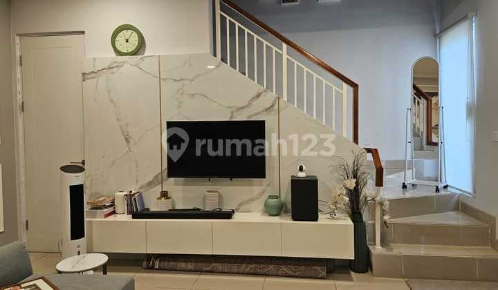 Dijual Cepat Rumah 2 Lantai Full Furnish Cluster Montana Village