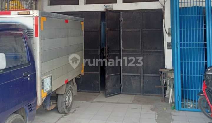 Ruko 3 Lantai Di Kresek Kosambi, Hadap Jalan Raya