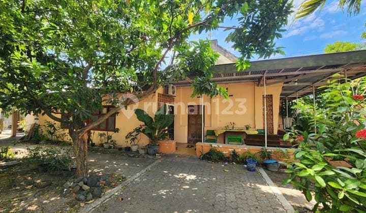 Rumah Hitung Tanah Dekat Kantor Dprd Surakarta