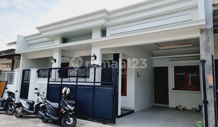 Rumah Cantik Minimalis Siap Huni Tepi Mangesti Gentan Solo