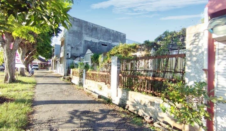 Strategic Land Inside a Housing Complex Near Palur Plaza