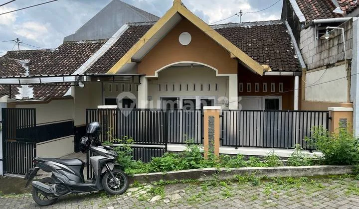 Rumah Dekat Uns & Moewardi di Jebres Mojosongo