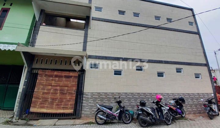 Kost 14 Kamar Strategis Area Kampus Ums Surakarta