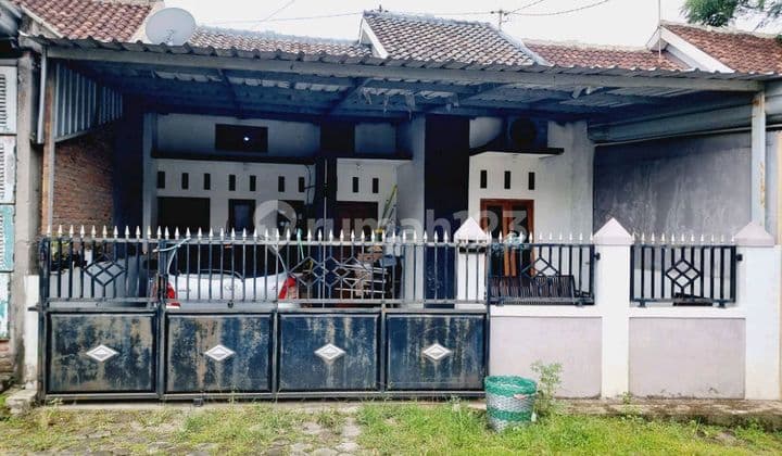 Rumah Bagus Furnished Dekat Kelurahan Plesungan Solo Utara