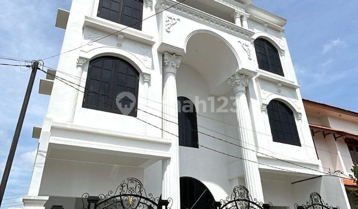 14 Room Residence and Boarding House Near Uns D Palur Mojolaban Campus