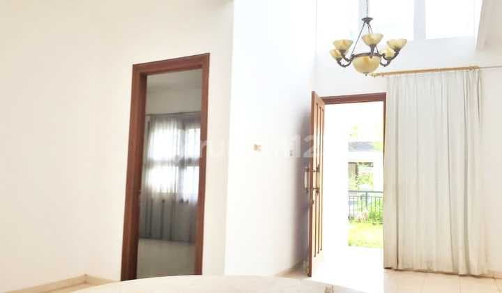 Rumah Siap Huni di Graha Candi Golf