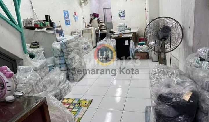 Ruko siap pakai di MT Haryono