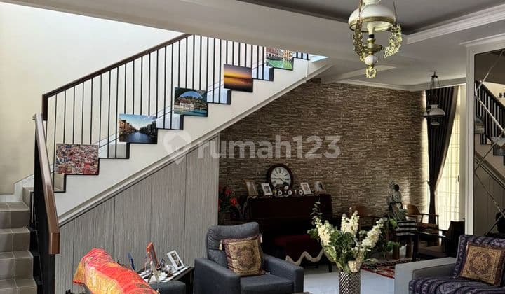 Semi-Furnished 2-Story House in Suvarna Sutera, Tangerang