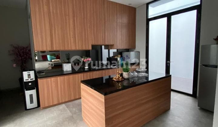 Modern Minimalist Lake View House at The Spring Gading Serpong, Tangerang