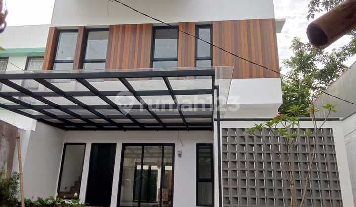 Rumah baru di Pesanggrahan
