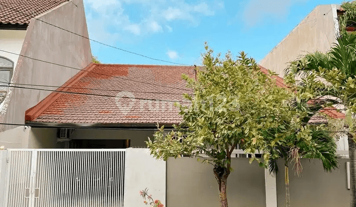 Tenggilis Utara Minimalis Siap Huni dekat Ubaya