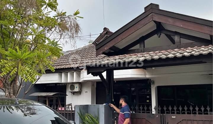 Rumah Siap Huni Bagus Terawat Bendul Merisi dekat Raya Jemursari