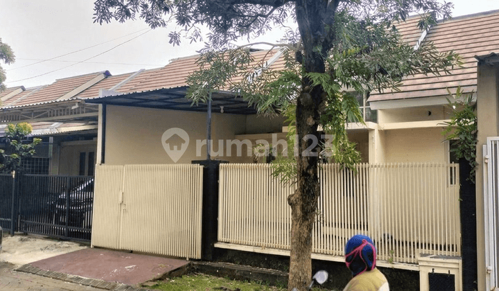 Rumah Terawat Siap Huni Purimas Dekat Merr