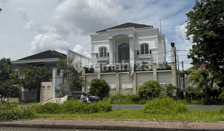 Araya 1 Classic Minimalis Boulevard Super Mewah