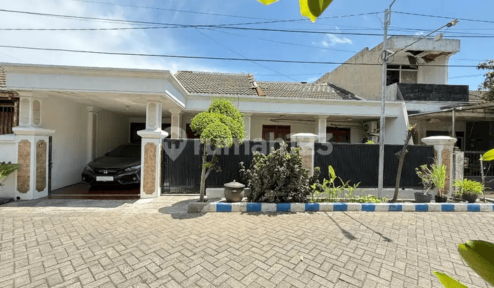 Pondok Chandra Terawat Strategis Dekat Juanda dan Merr