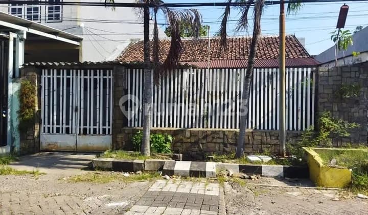 Rumah Mojoarum Strategis Dekat Pusat Kota Dan Unair
