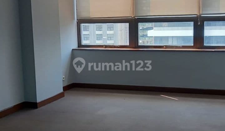 Jaya Sarinah Building 37.60m2 Contact Ayu 081282365373