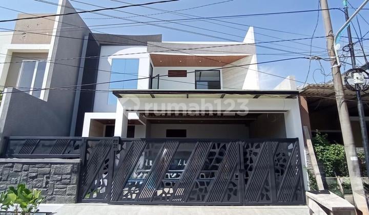 RUmah BARU 2 Lantai Minimalis+Private Pool Baruk Tengah Pondok Nirwana MERR