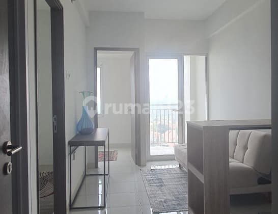Apartemen Emerald 2 Kamar Tidur Unfurnished Baru
