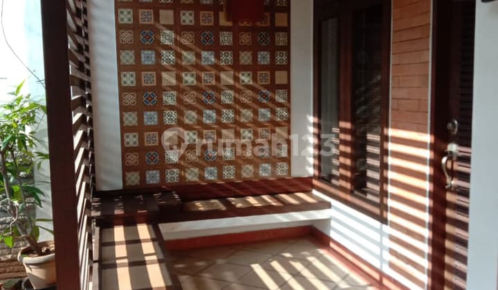 Rumah Cantik.dijual.cepat Bintaro Jaya