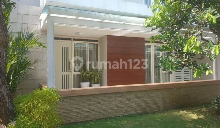 Rumah di Kota Baru Parahyangan, Full Furnished Tatar Purbasari