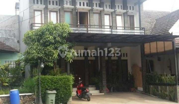 House in Duta Regency Cimahi, Strategic Location, Comfortable and Greenery Surroundings