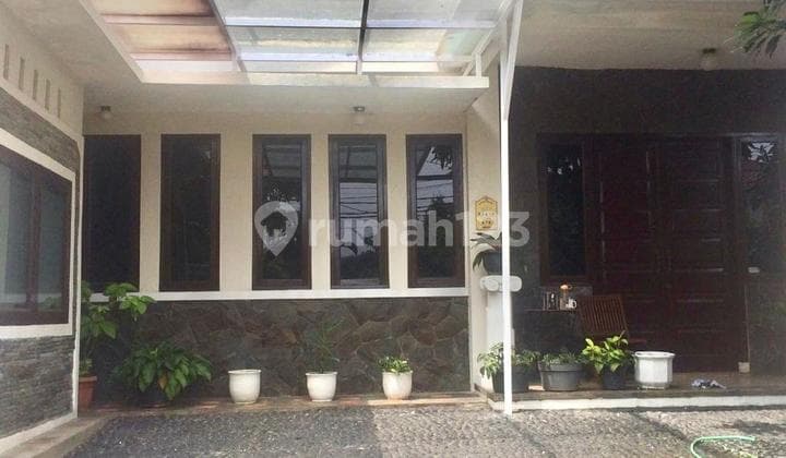 Rumah Hook Bonus Furnished 306 M² Jl Bangreng Turangga