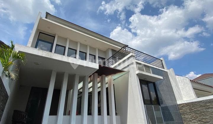 Rumah Hunian Elit, Dekat Sultan Iskandar Muda Jl Tanah Kusir